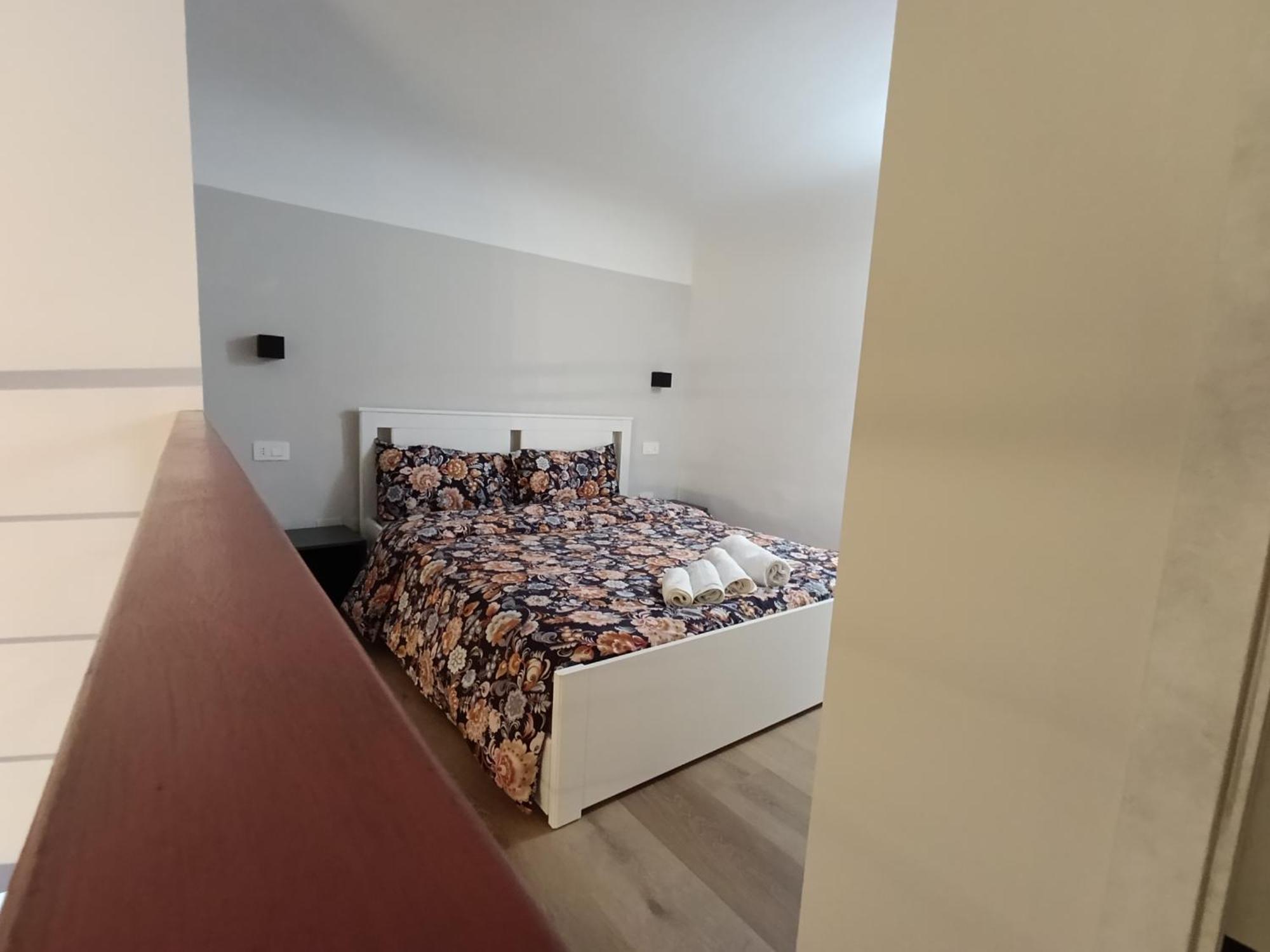 Apartment Cozy Design And Balcony Genoa