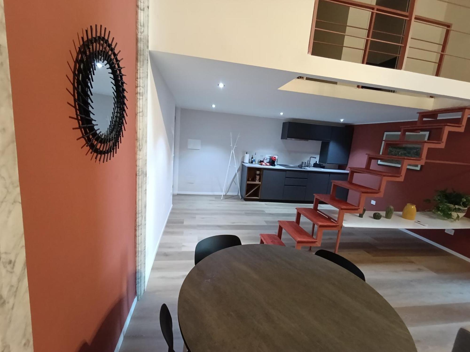 Apartment Cozy Design And Balcony Genoa